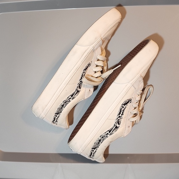 Vans shoes - Picture 3 of 4